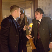 everyone-has-a-cobblepot-08