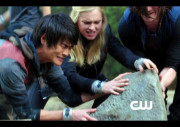 the100-trailer01-097