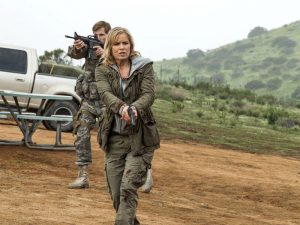 Fear the Walking Dead (305) - Burning In Water, Drowning In Flame