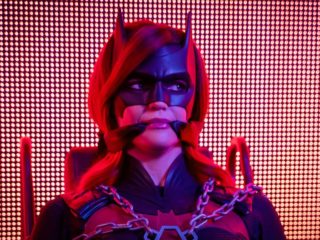 Batwoman (118) - If You Believe In Me, I'll Believe in You