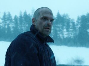 Stranger Things (403) - The Monster and the Superhero