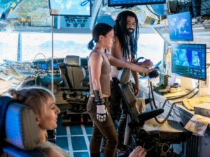 Snowpiercer (301) - The Tortoise and the Hare